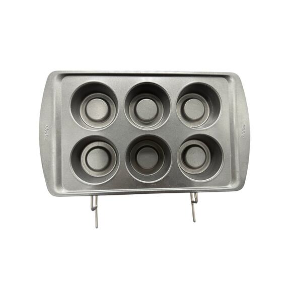 🍮 Wilton 6-Cup Mini Dress Shell Cake Pan Nonstick Bakeware - Picture 3 of 4